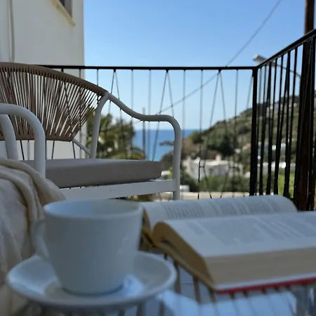 여관 Alga Luxury Kálymnos